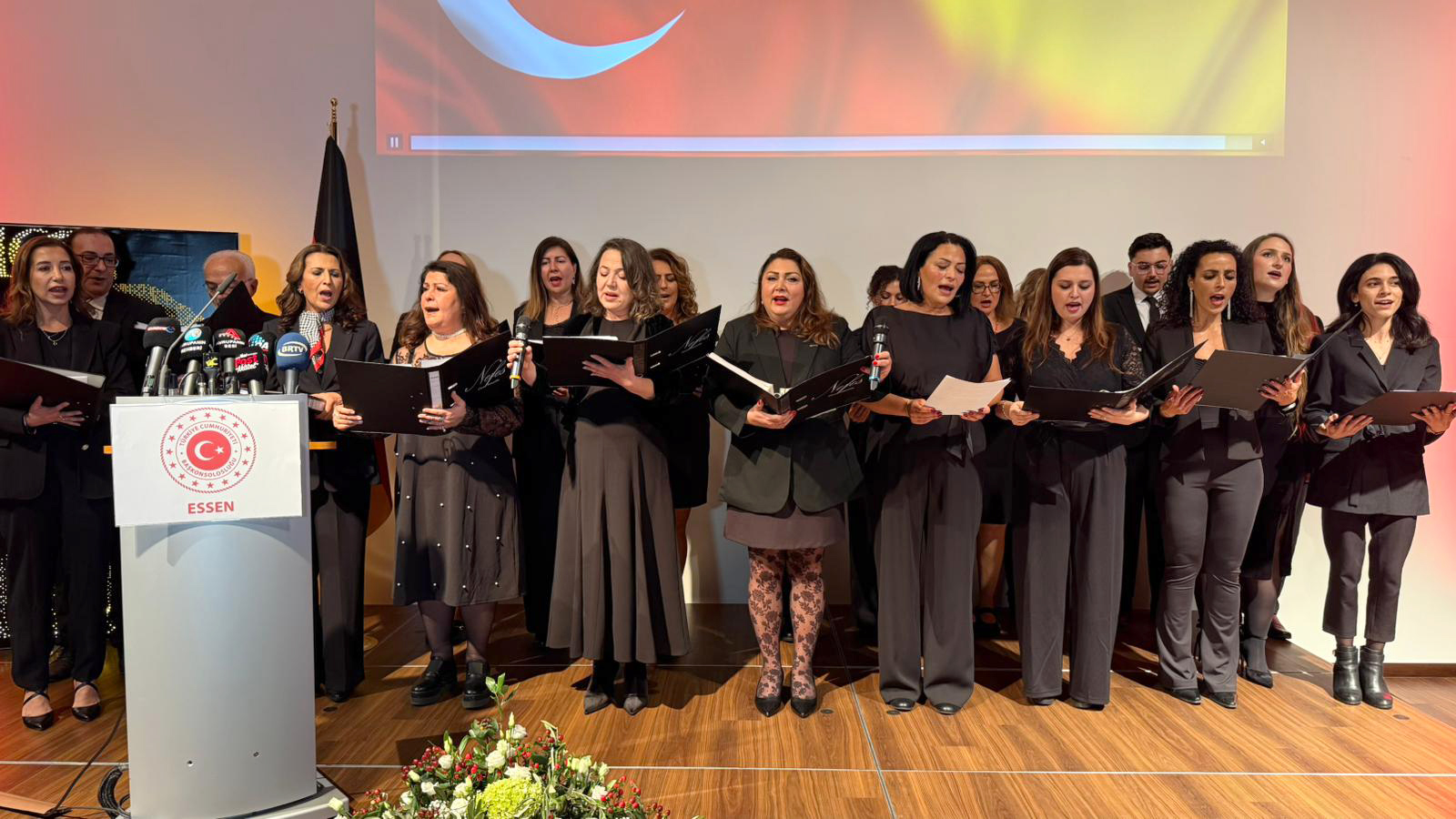 Essen Başkonsolosluğu’ndan Cumhuriyetin 102. yılına görkemli kutlama