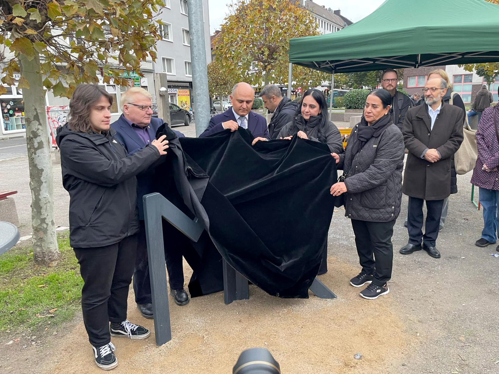 Dortmund’da NSU kurbanı Mehmet Kubaşık için anı plaketi açıldı