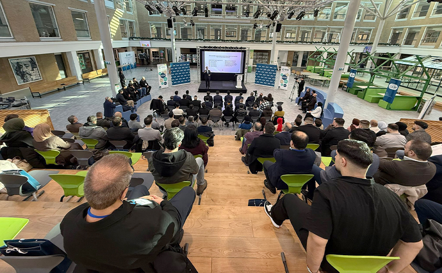 Amsterdam’da UTA rüzgârı: Donanımlı diaspora gençliği için yeni adım