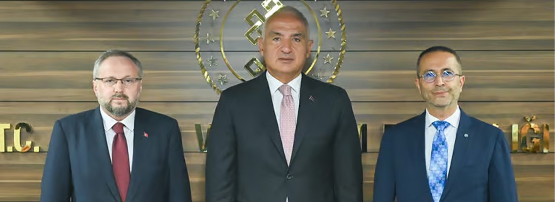 Yunus Emre Enstitüsü'nün Yeni Başkanı Belli Oldu: Selim Argun Göreve Başlıyor