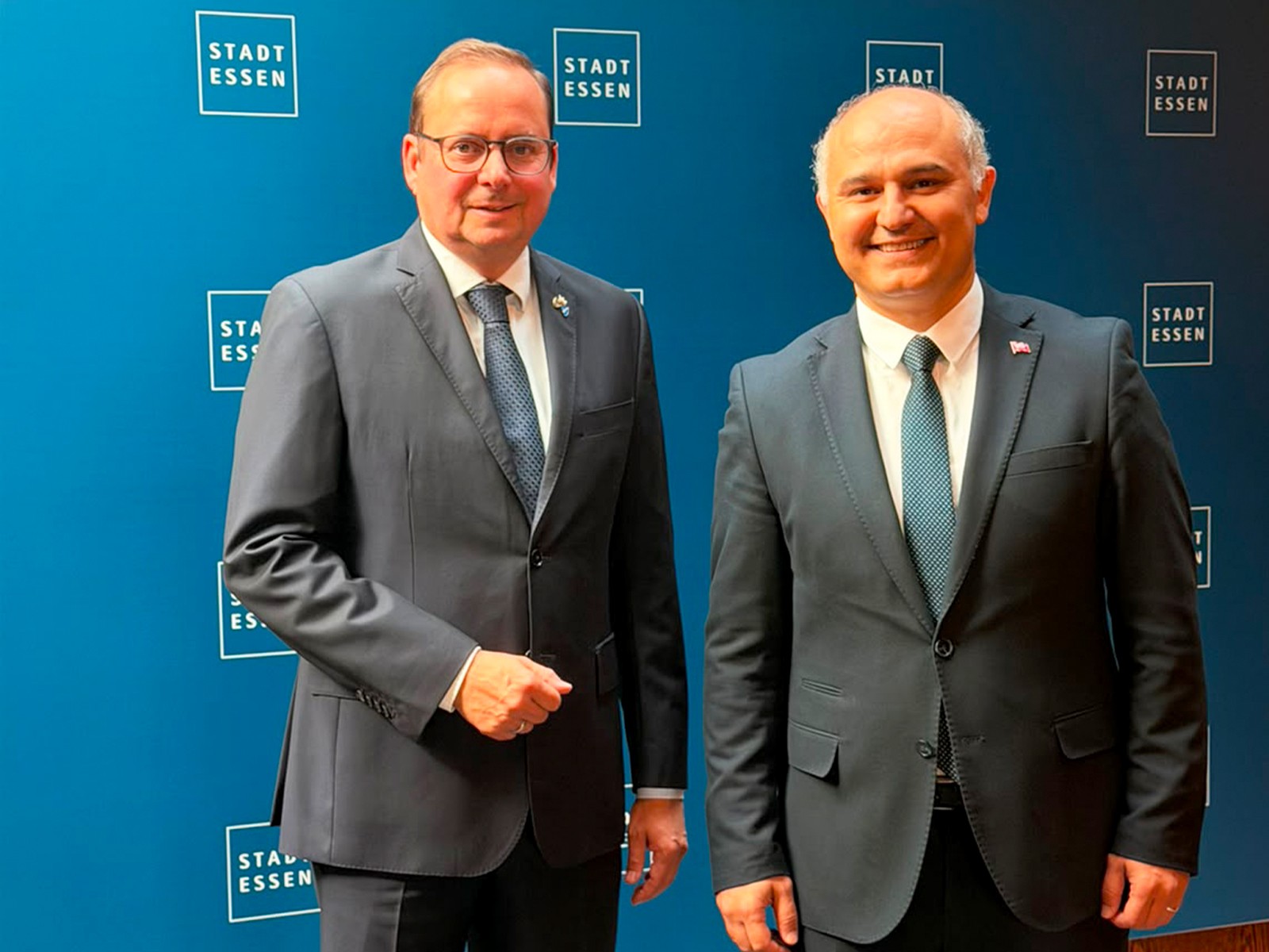 Essen Başkonsolos Aydın, görev sonunda yerel yönetim liderlerine veda etti