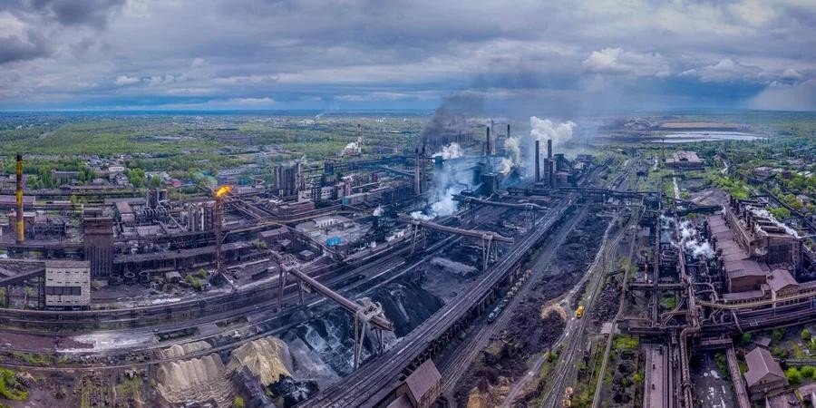 Ukrayna'nın en büyük çelik fabrikası savaş nedeniyle üretimi durdurdu