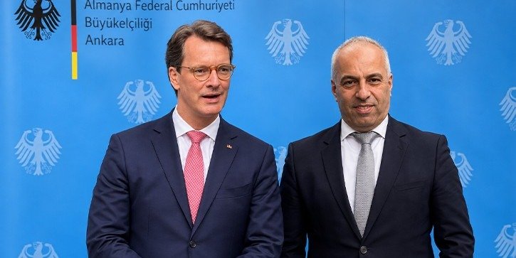 Alman Eyalet Başkanı Wüst'in Türkiye Ziyaretine ATİAD Liderliğinde Geniş İş Dünyası Heyeti Katıldı