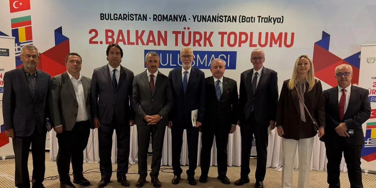 Balkan Türkleri Edirne'de bir araya geldi